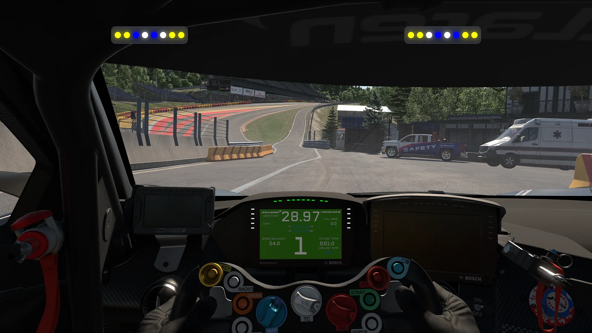 The TrackThirtyTwo Virtual Brows overlay drawn across the top of the sim screen